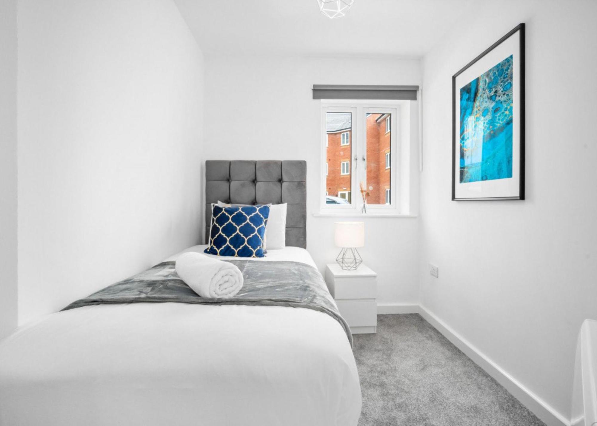 2 Bedroom Deluxe - Secure Parking - Wifi - Netflix - Rated - 27c