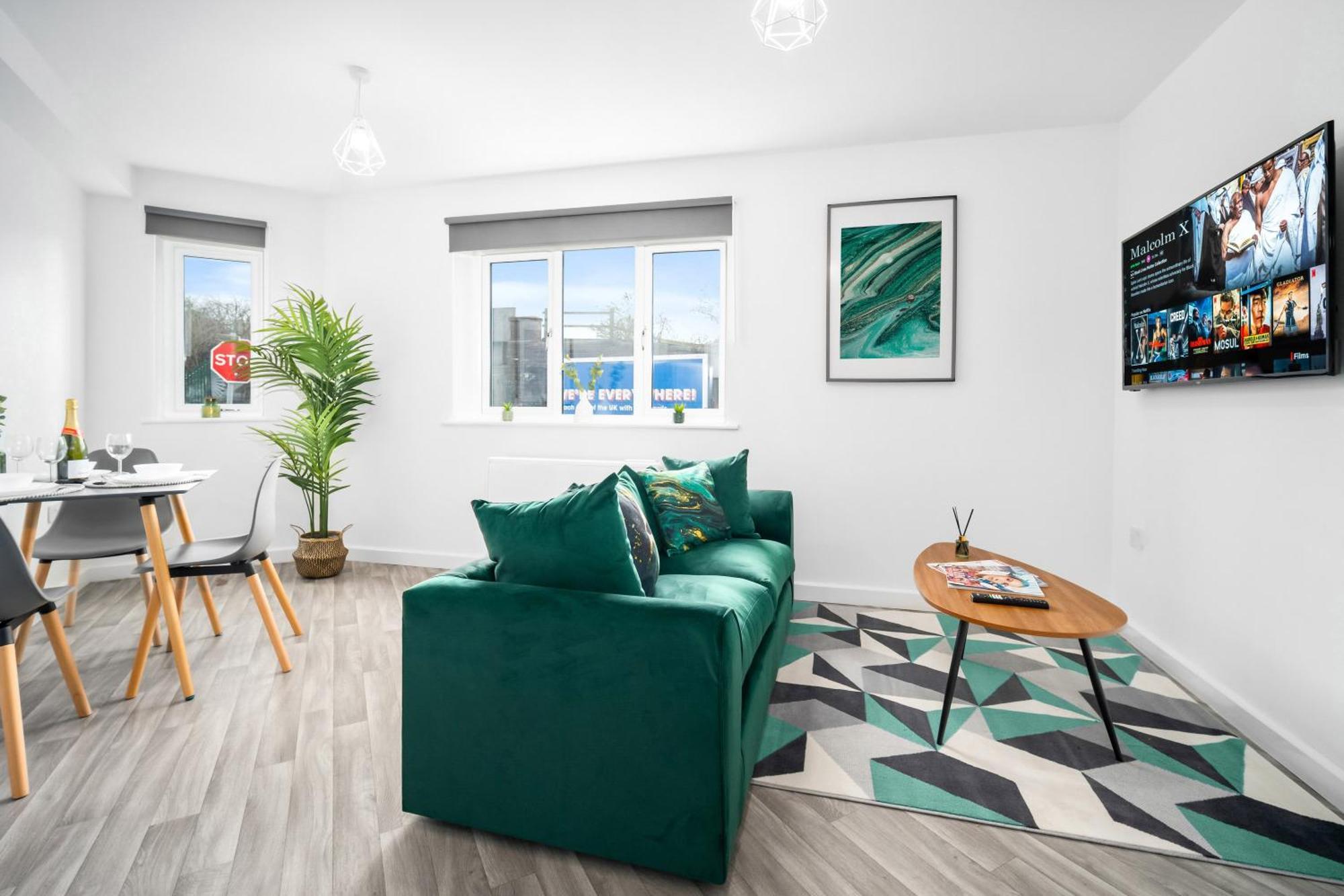 Apartment 2 Bedroom Deluxe - Secure Parking - Wifi - Netflix - Rated - 27c